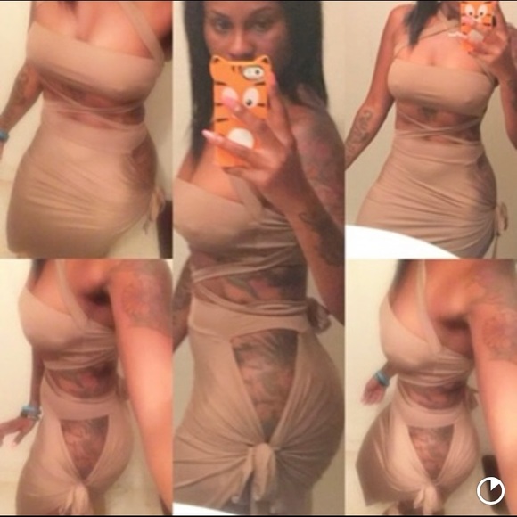 Tan 2pc Silky Set - Picture 1 of 2